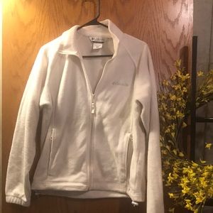 Off white Columbia Fleece